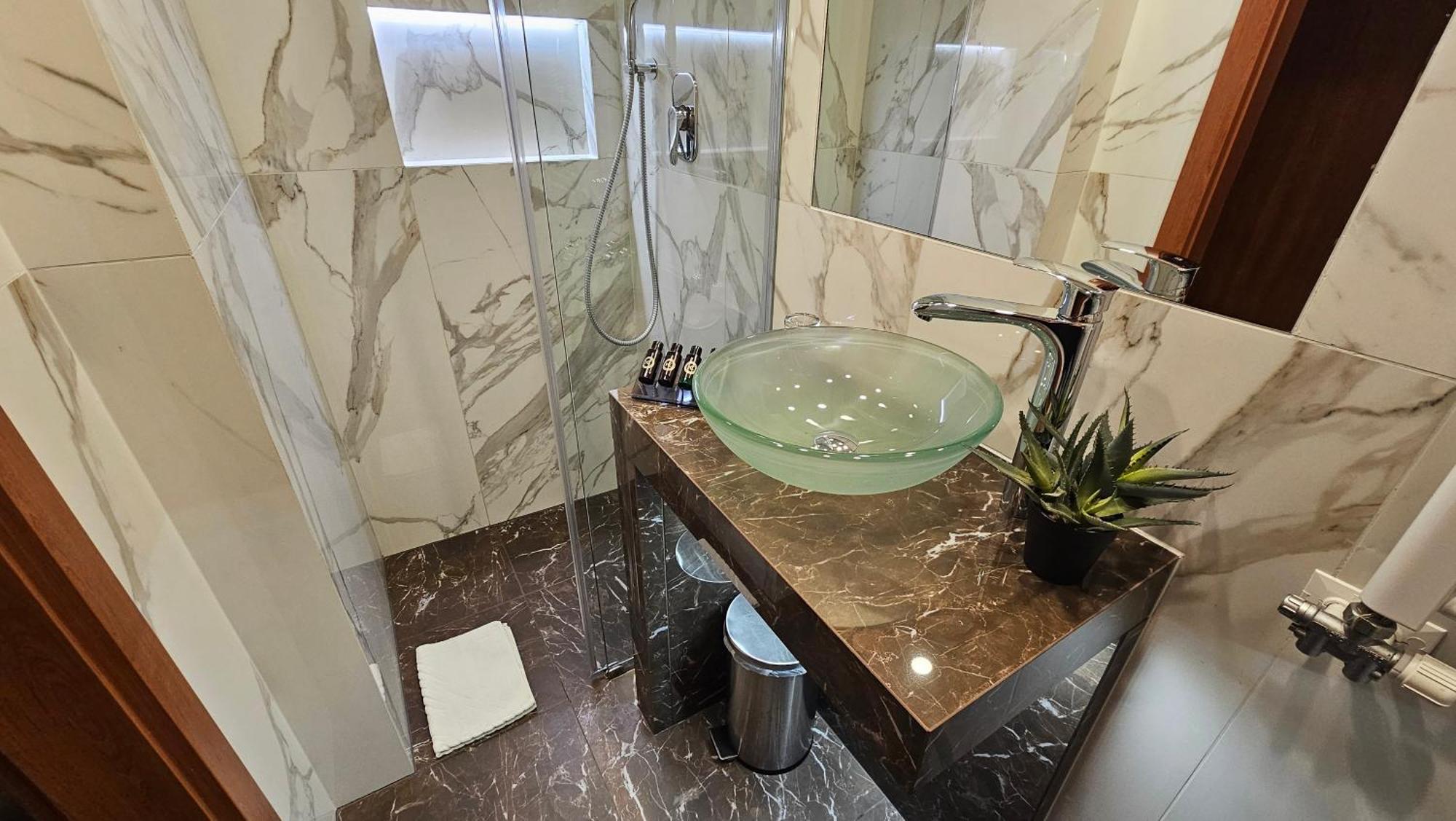 Hotel Center 3*