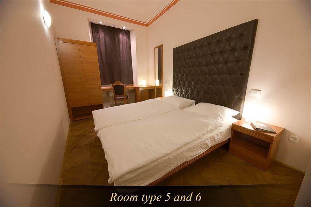Center Hotel
